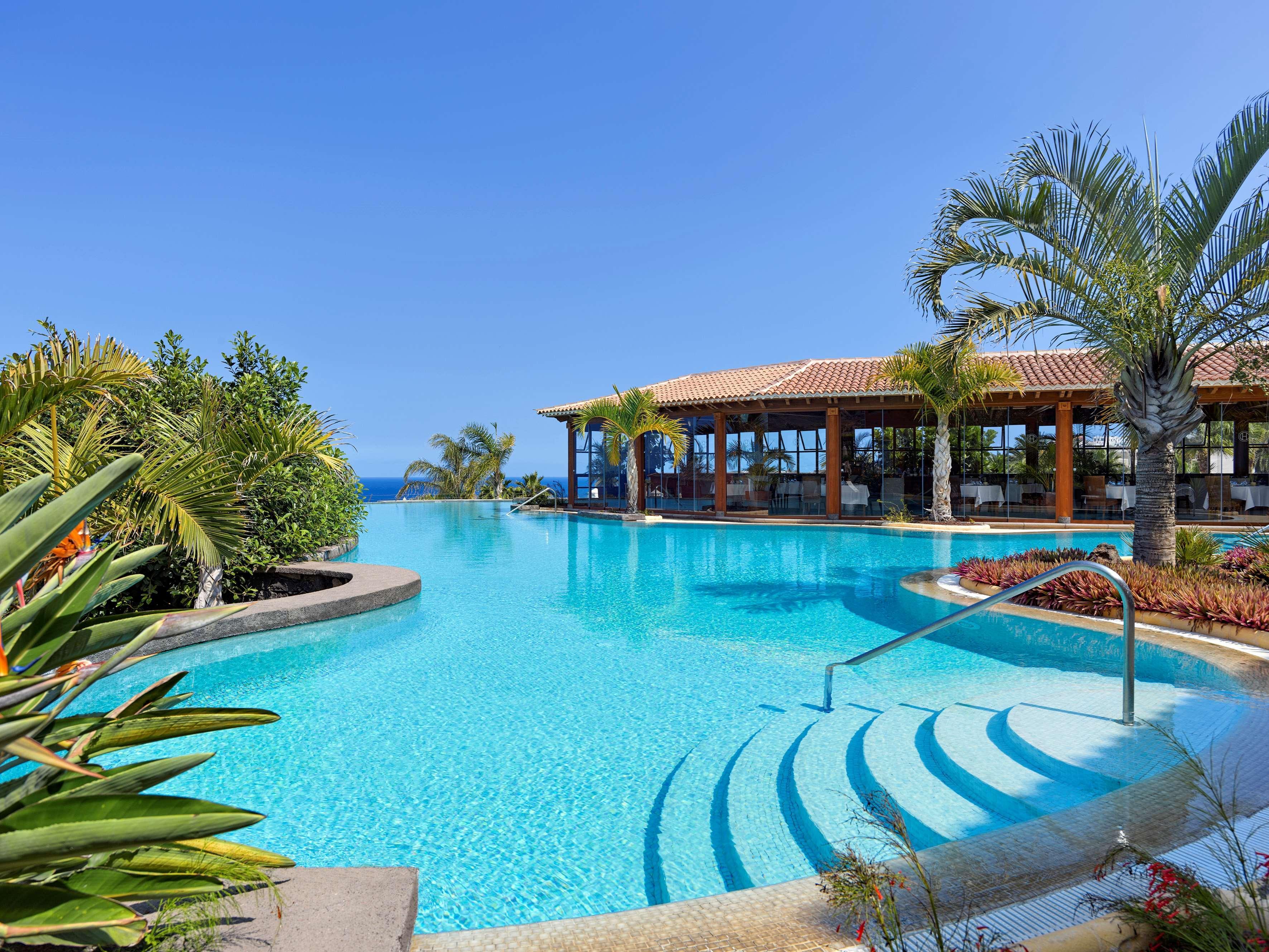 Hotel Hacienda Del Conde Melia Collection Golf & Spa - Adults Only Buenavista Del Norte Luaran gambar The pool at the resort
