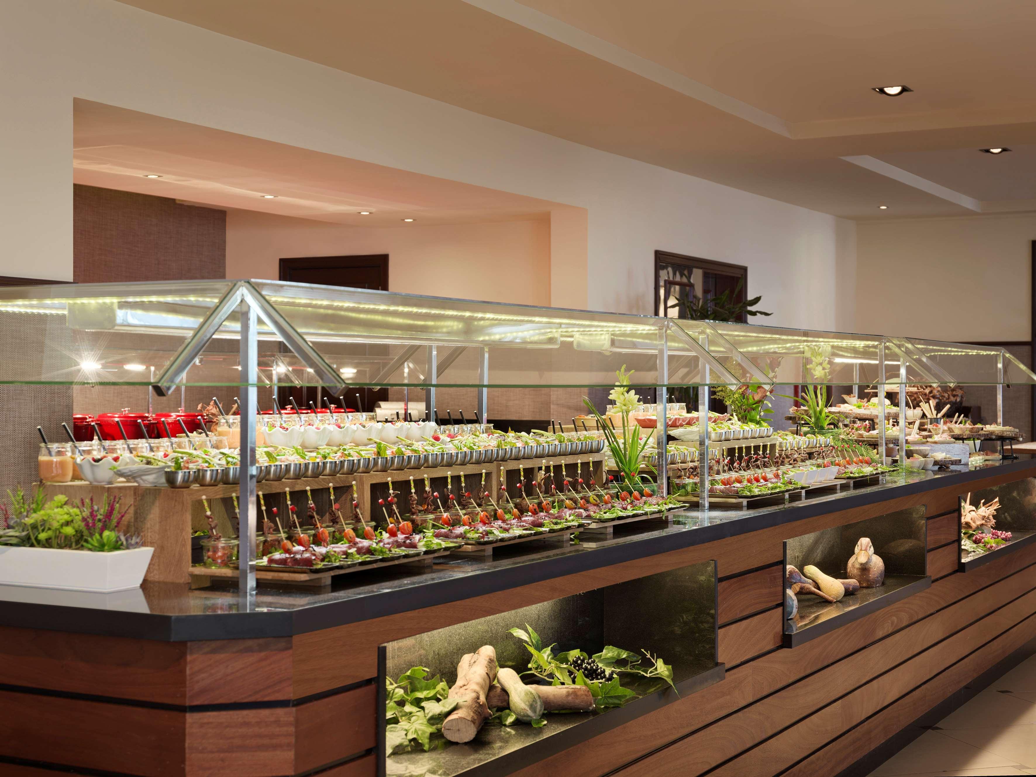 Hotel Hacienda Del Conde Melia Collection Golf & Spa - Adults Only Buenavista Del Norte Luaran gambar A salad bar