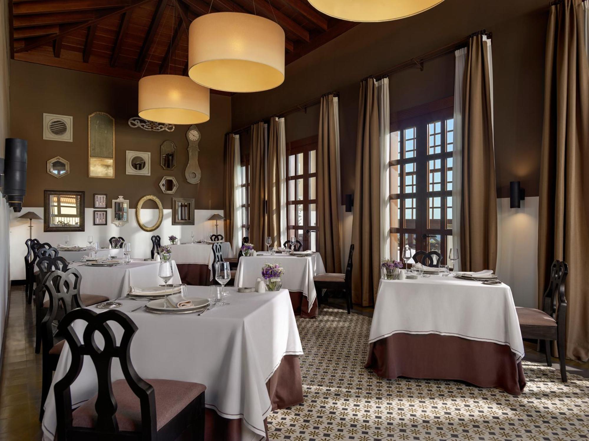Hotel Hacienda Del Conde Melia Collection Golf & Spa - Adults Only Buenavista Del Norte Luaran gambar Restaurant